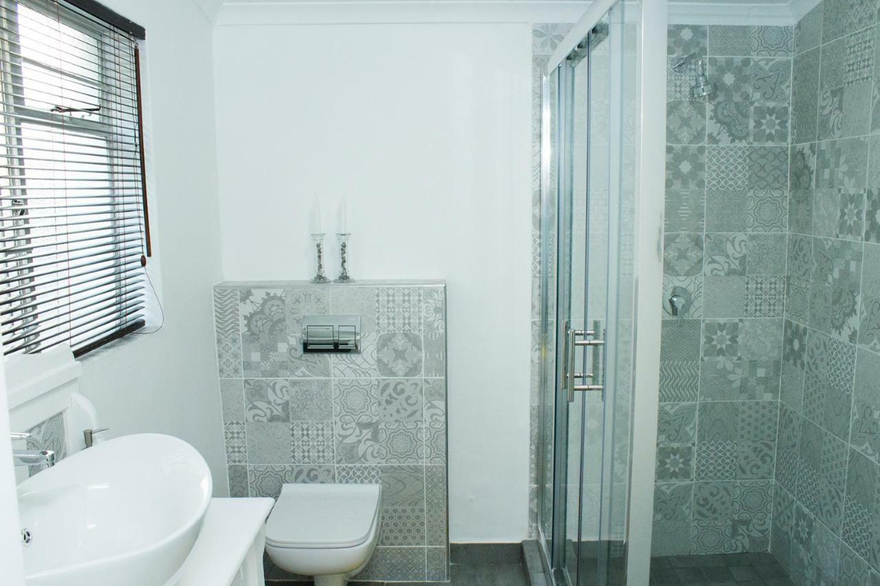 A Touch Of Grace Hotel Potchefstroom Buitenkant foto